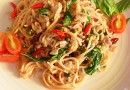 Spaghetti Alle Vongole – สปาเกตตี้หอยลายผัดพริก