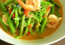 ก้านผักบุ้งจีนผัดกะปิ
