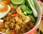 ข้าวผัดน้ำพริกเผากุ้งเสียบ-ไข่เค็ม